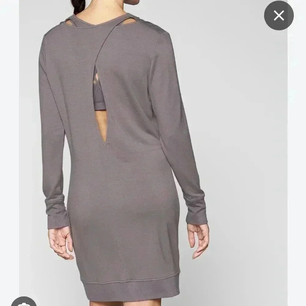 Athleta Nirvana To Go Dress Gray Size S